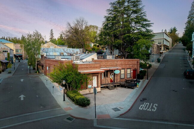 More details for 200 Commercial St, Nevada City, CA - Retail for Sale