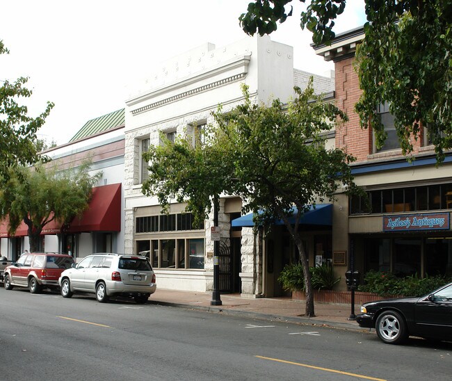 More details for 624 Ferry St, Martinez, CA - Retail for Sale