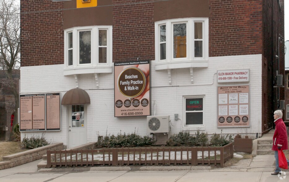 116 Glen Manor Dr, Toronto, ON à vendre - Photo du bâtiment - Image 2 de 3