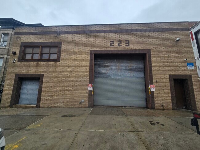 More details for 223 52nd St, Brooklyn, NY - Industrial for Lease