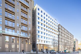 Plus de détails pour 6 Boulevard De Pesaro, Nanterre - Bureau à louer