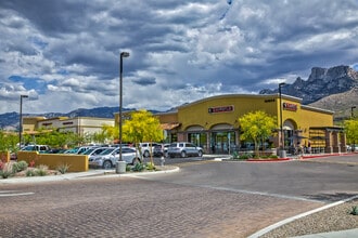 N Oracle Rd, Oro Valley, AZ for lease Building Photo- Image 2 of 5