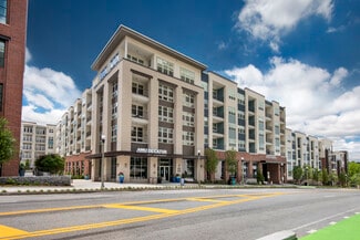 Plus de détails pour 120 W Trinity Pl, Decatur, GA - Commerce de détail à louer