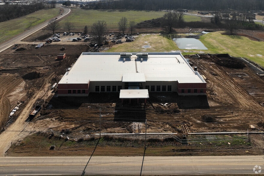 4963 W Union Rd, Millington, TN for sale - Building Photo - Image 2 of 3