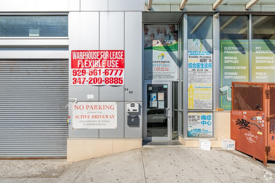 7402 Grand Ave, Elmhurst, NY for lease - Building Photo - Image 3 of 5