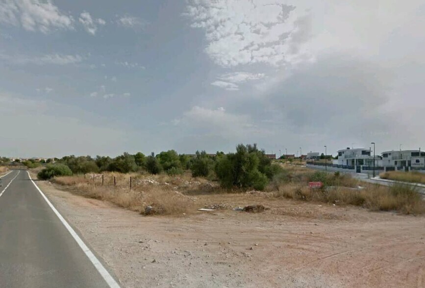Land in Riba-roja de Túria for sale - Aerial - Image 1 of 2