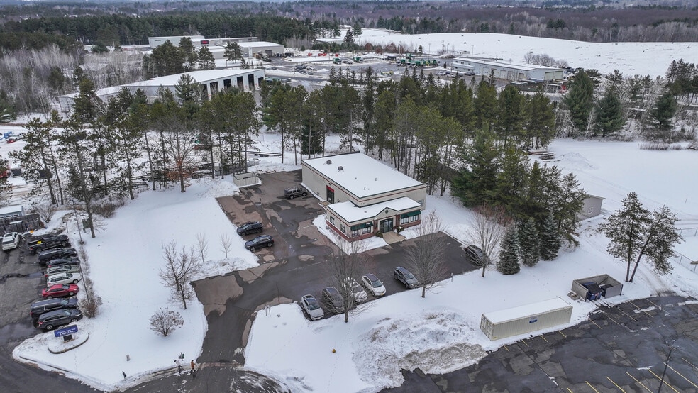 5705 Memorial Ct, Weston, WI for sale - Building Photo - Image 3 of 43