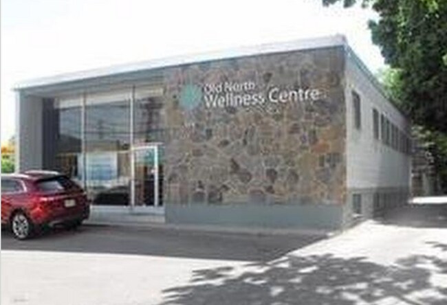 Plus de détails pour 775 Waterloo St, London, ON - Bureau à louer