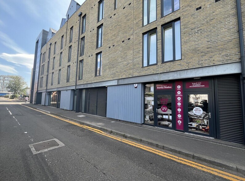 56 Brown St, Dundee à louer - Photo du bâtiment - Image 2 de 6