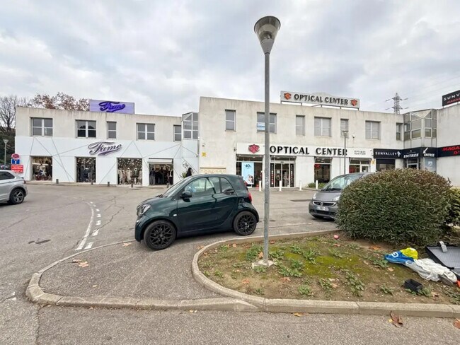 More details for 111 Route De La Valentine, Marseille - Office for Lease