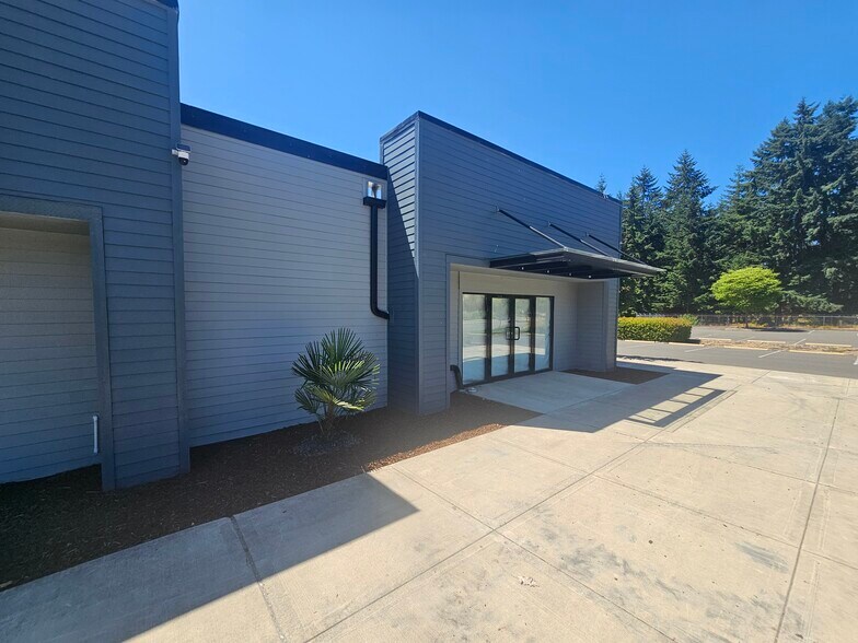 206 & 210 Tumwater Blvd SW, Tumwater, WA à louer - Photo du bâtiment - Image 3 de 37