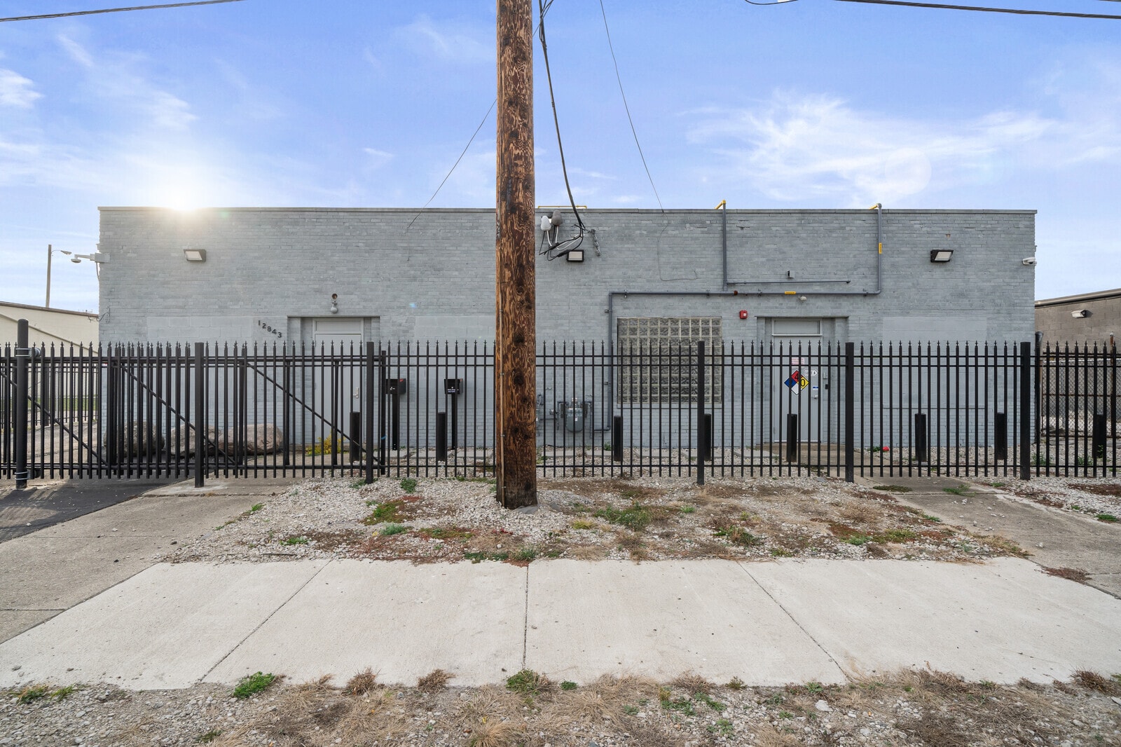 12843-12851 Artesian St, Detroit, MI for sale Primary Photo- Image 1 of 32