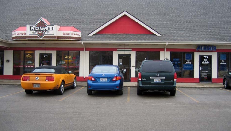 701-719 W Us Highway 50, O'Fallon, IL à louer - Photo du bâtiment - Image 2 de 7