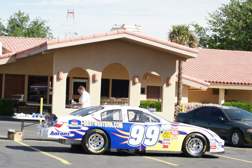 1765 S Main St, Las Cruces, NM for sale - Primary Photo - Image 1 of 96