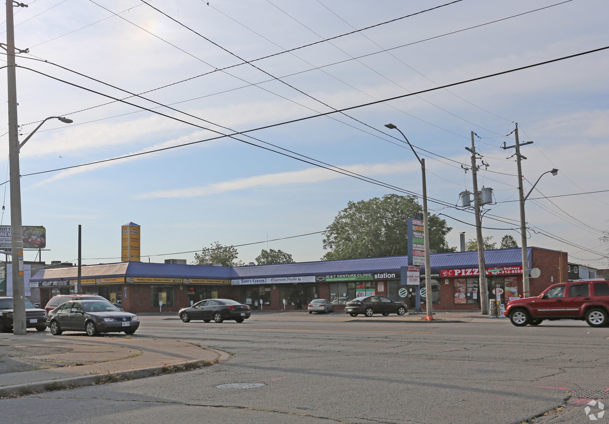 318 Queenston Rd, Hamilton, ON for sale Primary Photo- Image 1 of 1