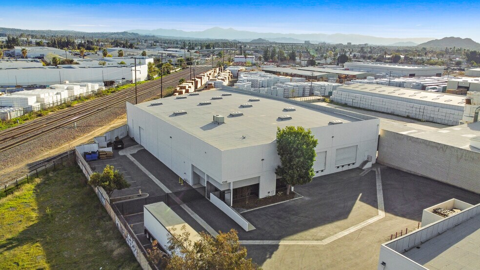 1350 Citrus St, Riverside, CA à louer - Photo du bâtiment - Image 2 de 17