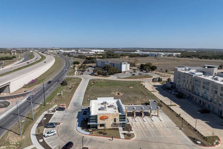 5204 Hwy 183A, Cedar Park, TX à louer - Photo principale - Image 1 de 8