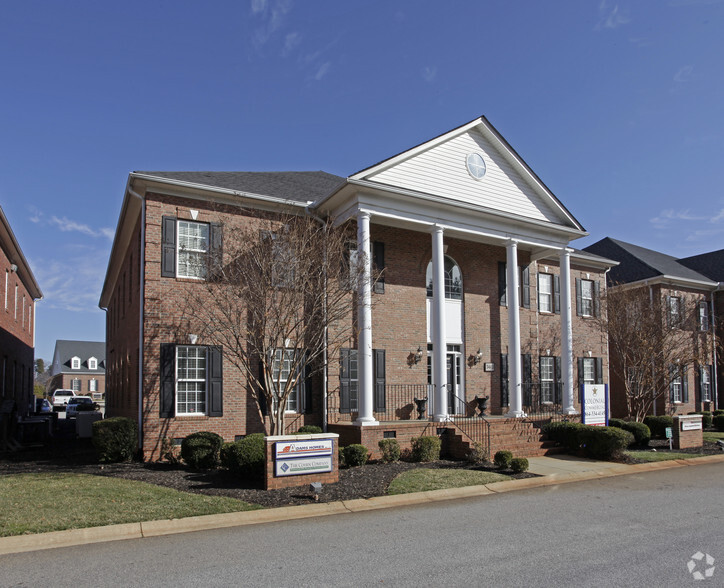 3443 Pelham Rd, Greenville, SC for lease - Primary Photo - Image 1 of 11