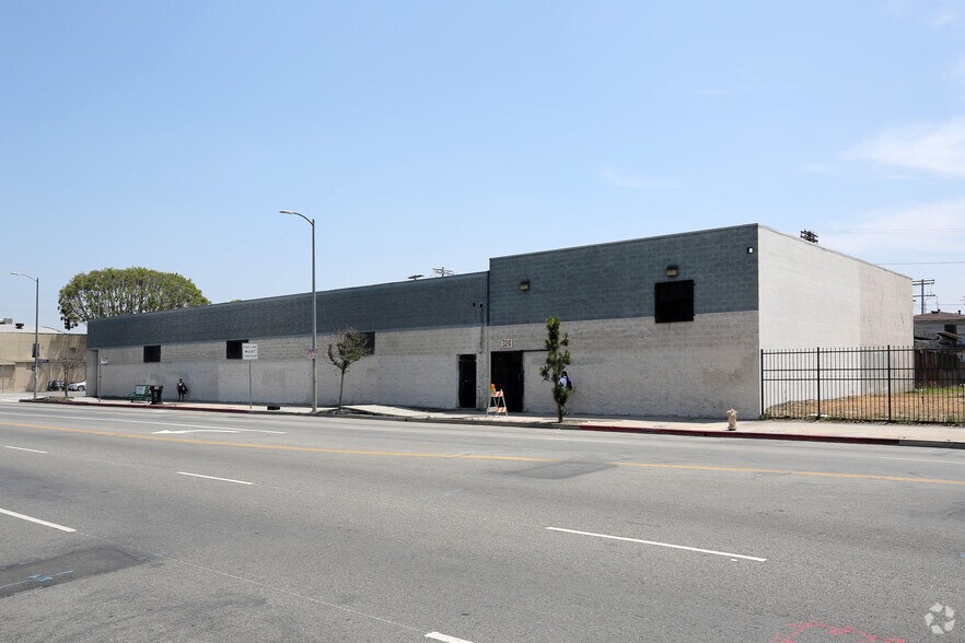 350 W Martin Luther King Jr Blvd, Los Angeles, CA à vendre - Photo du bâtiment - Image 3 de 5