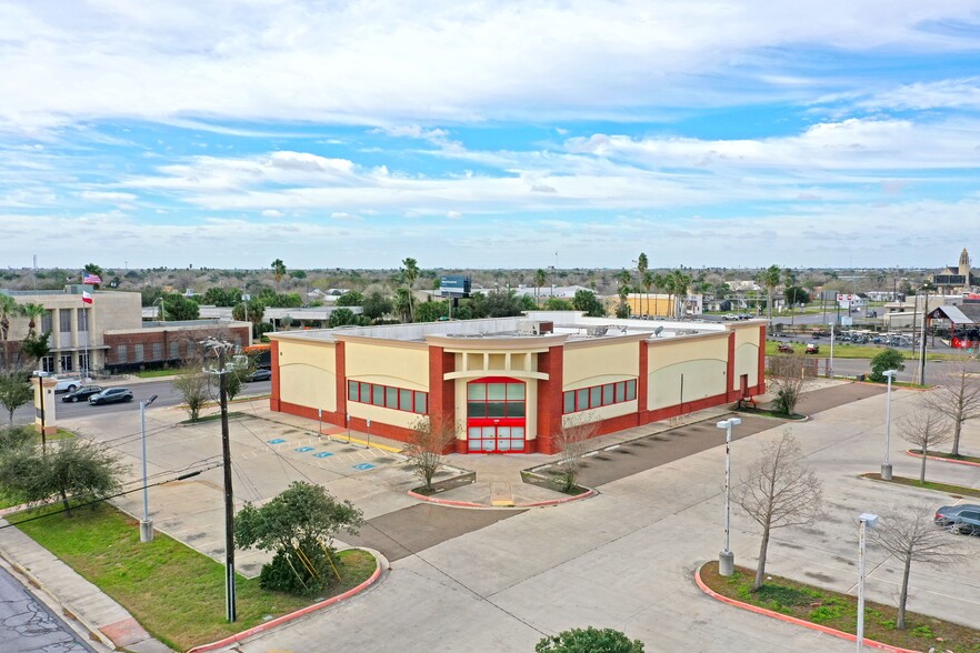 118 E Harrison Ave, Harlingen, TX for lease - Building Photo - Image 1 of 9