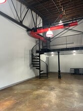 675 Pulaski St, Athens, GA à louer Photo intérieure- Image 1 de 4