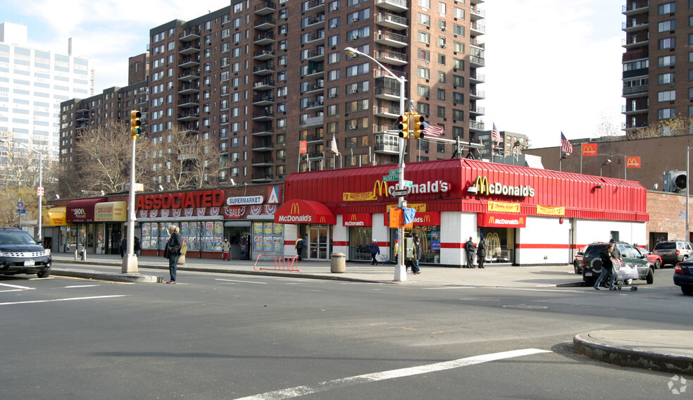 444-460 Malcolm X Blvd, New York, NY à vendre - Photo principale - Image 1 de 1