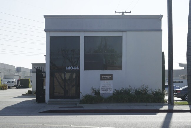 More details for 14044 Garfield Ave, Paramount, CA - Industrial for Lease