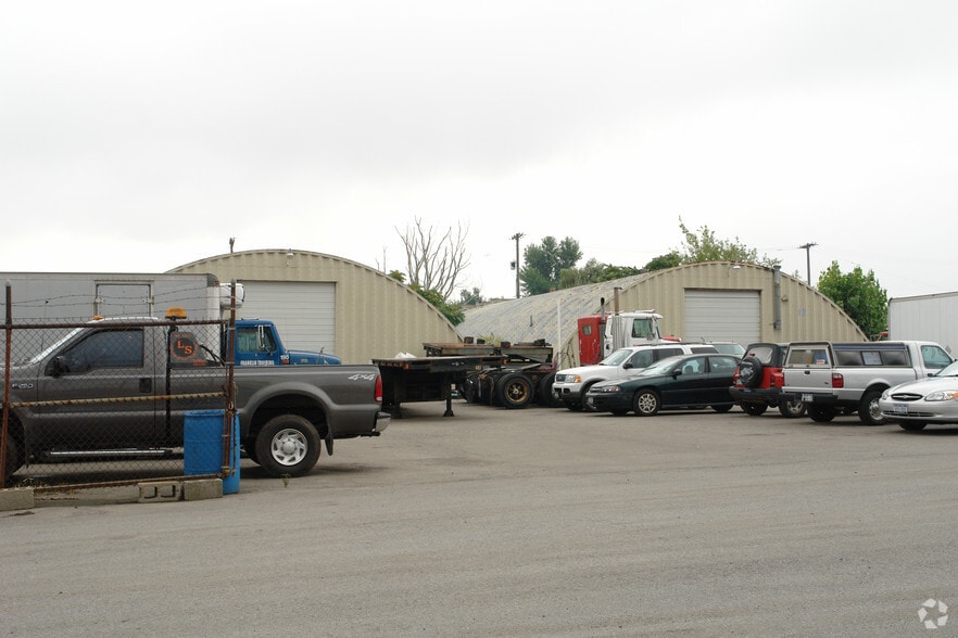 212 Ohio St, Buffalo, NY for lease - Building Photo - Image 3 of 4