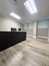 2425 E Commercial Blvd, Fort Lauderdale, FL à louer Photo intérieure- Image 2 de 4