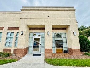 2620 Arrowood Rd, Charlotte, NC for lease Building Photo- Image 2 of 22