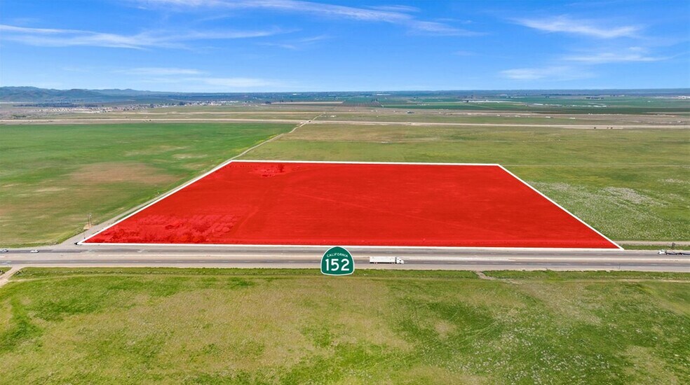 15930 Hilldale Ave, Gustine, CA à vendre - Photo du bâtiment - Image 3 de 6