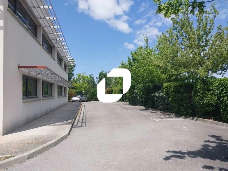 Office in Pérols for lease - Building Photo - Image 1 of 4