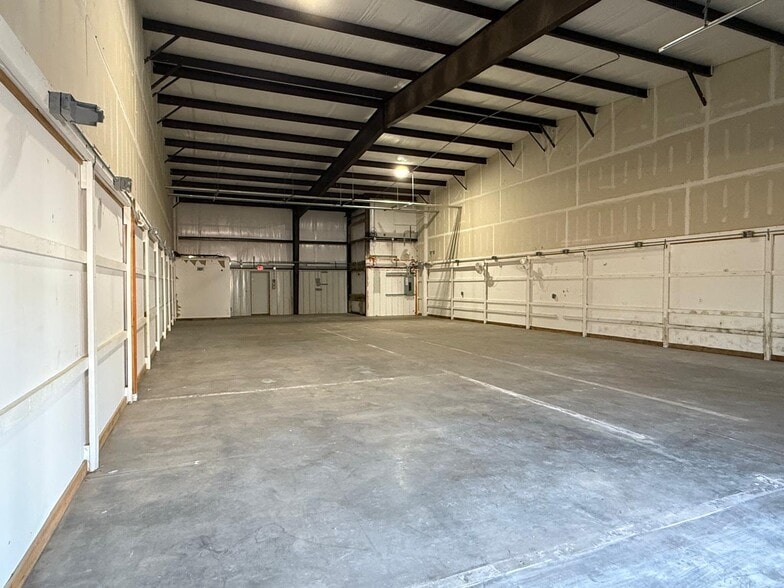 4210 S Classen Blvd, Norman, OK for lease - Building Photo - Image 2 of 5