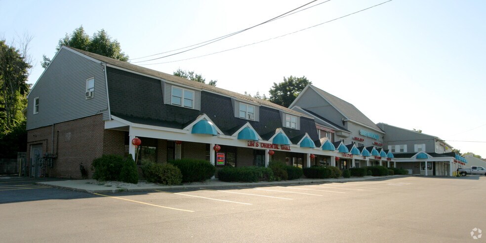 341-351 S Broadway, Salem, NH à louer - Photo du bâtiment - Image 2 de 43