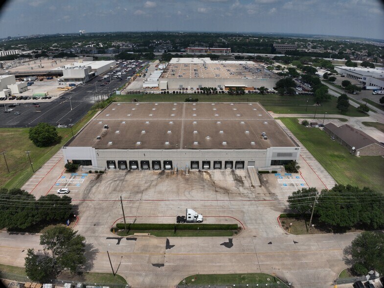 1825 Westpark Dr, Grand Prairie, TX à louer - Communauté Matterport - Image 2 de 23
