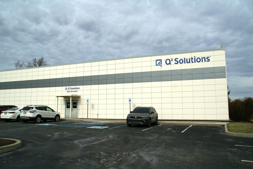 7840 Innovation Blvd, Indianapolis, IN à louer - Photo du bâtiment - Image 3 de 4