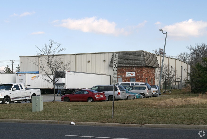 7715 Assateague Dr, Jessup, MD for lease - Building Photo - Image 2 of 3