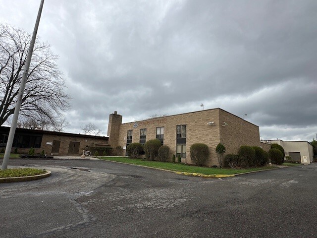 1940 Perrysville Ave, Pittsburgh, PA à vendre - Photo du bâtiment - Image 3 de 3