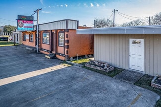 Plus de détails pour 421 N Virginia St, Port Lavaca, TX - Commerce de détail à vendre