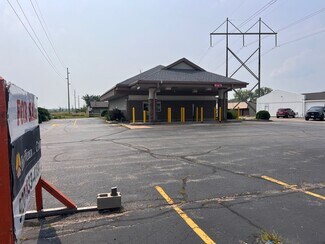 Plus de détails pour 927 E Main St, Winneconne, WI - Bureau à vendre