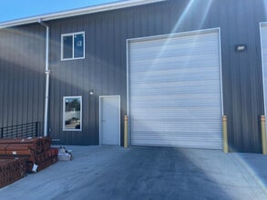 15210 Fitzhugh Rd, Austin, TX for lease Interior Photo- Image 2 of 10