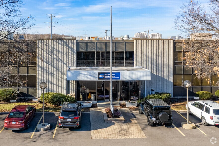 507 W Algonquin Rd, Arlington Heights, IL for sale - Building Photo - Image 2 of 5