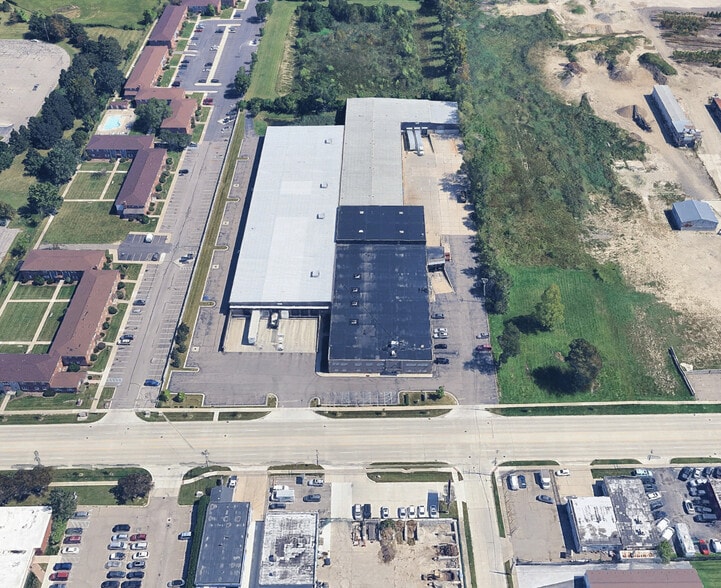 30450 Little Mack Ave, Roseville, MI à louer - Aérien - Image 2 de 9