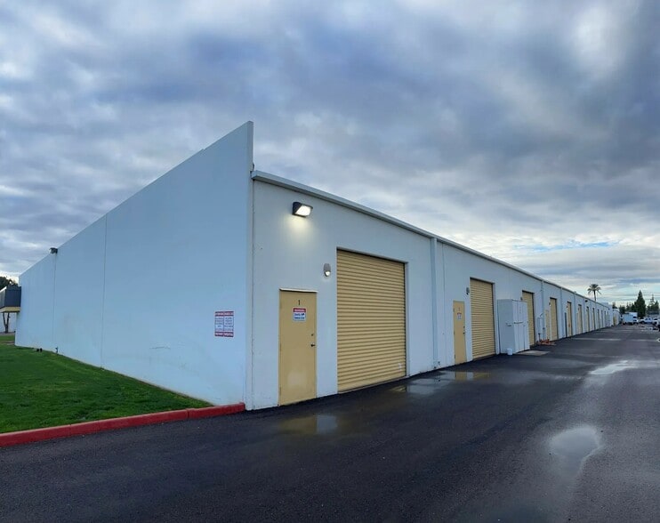 325 S Westwood St, Mesa, AZ for lease - Building Photo - Image 3 of 6