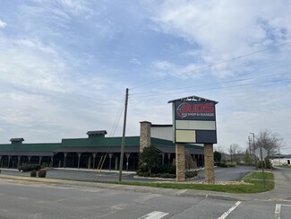 Plus de détails pour 2270 Two Rivers Blvd, Sevierville, TN - Local commercial à louer