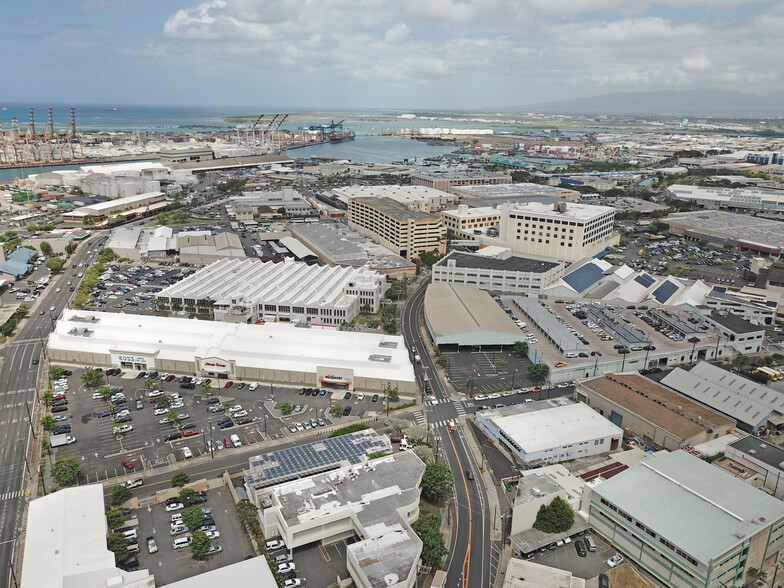 501 Sumner St, Honolulu, HI à louer - Aérien - Image 1 de 7