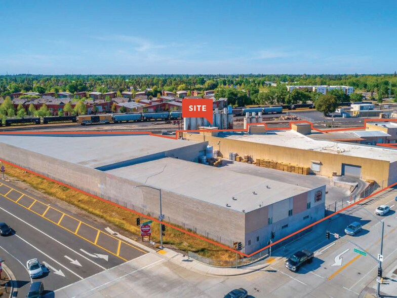 860-870 Riske Ln, West Sacramento, CA à vendre - Photo du bâtiment - Image 2 de 7