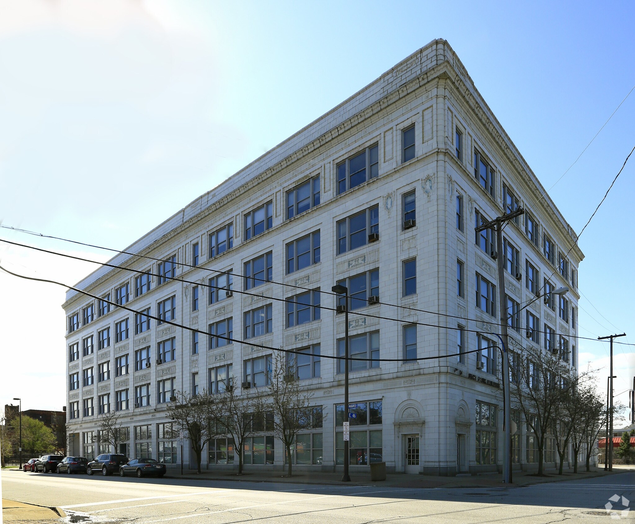 4614 Prospect Ave, Cleveland, OH for lease Primary Photo- Image 1 of 24