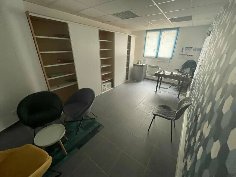 Industriel dans Carquefou à louer - Photo du bâtiment - Image 3 de 5