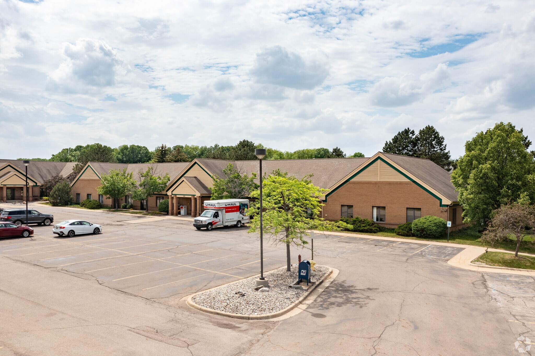 6500 Centurion Dr, Lansing, MI for lease Primary Photo- Image 1 of 13
